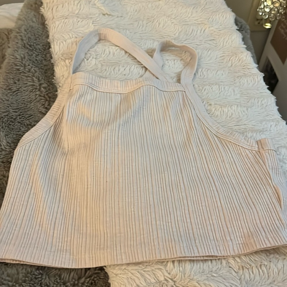 CREAM AMERICAN EAGLE CROP TOP!!